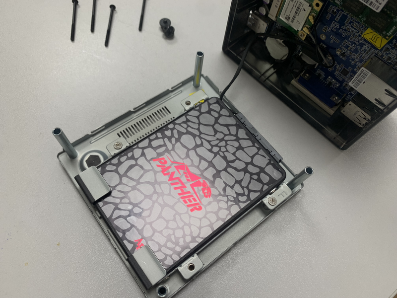 Замена ssd в мини ПК Gigabyte GB-BXBT-2807
