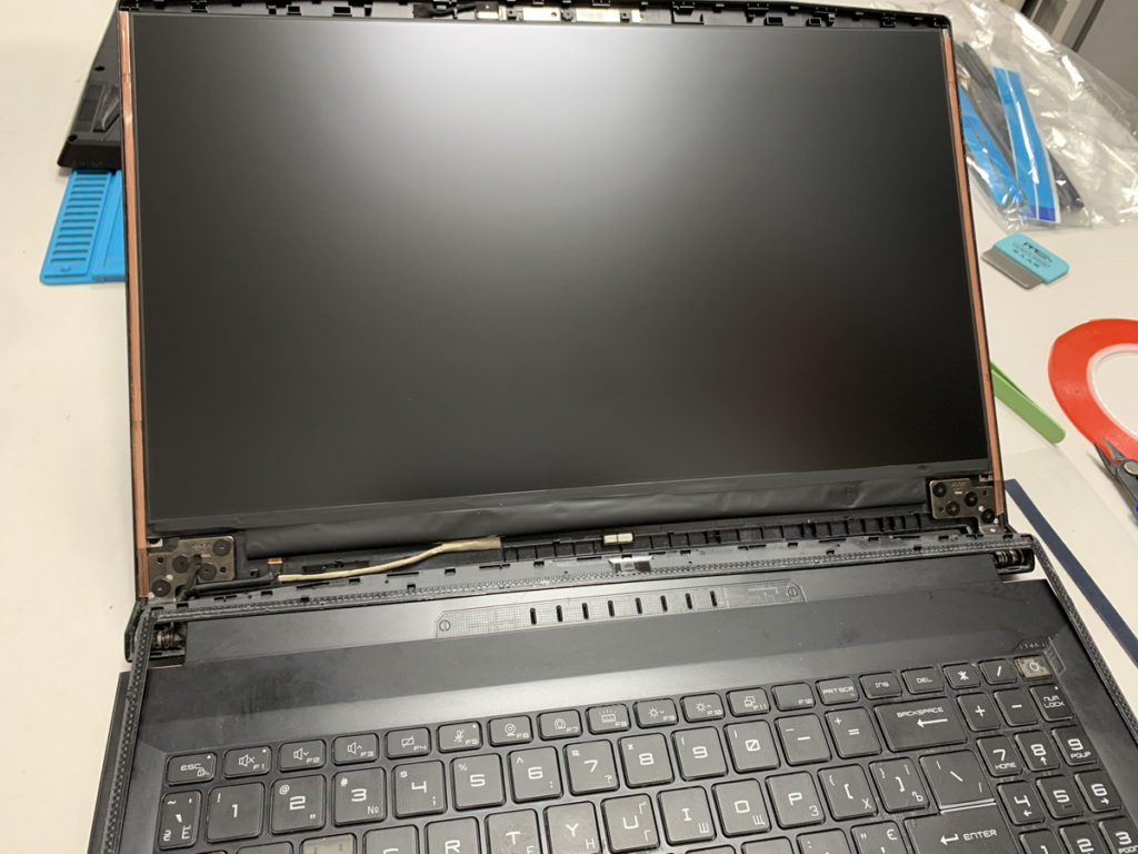 Замена экрана на ноутбуке MSI Katana 15 B13VFK Троещина